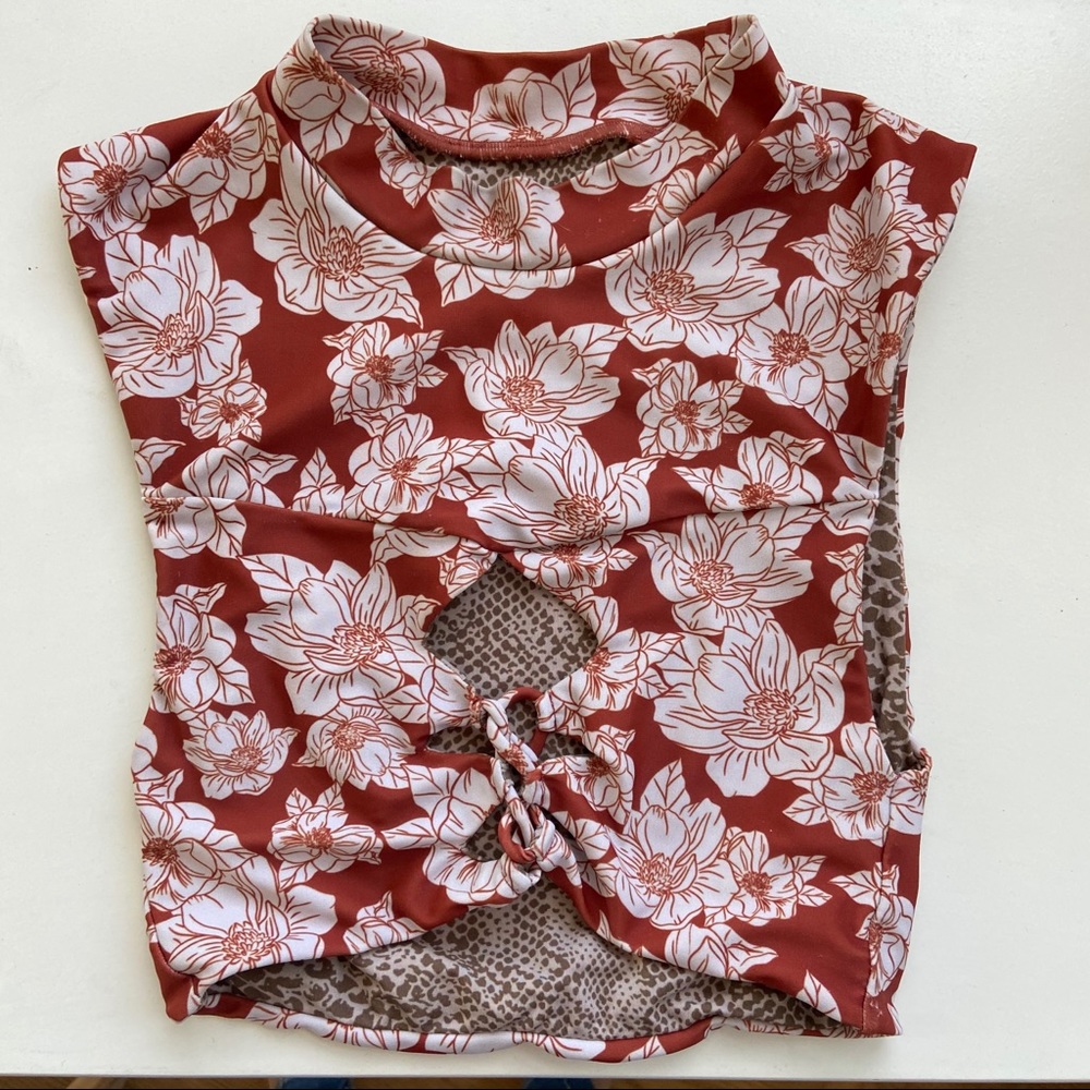Acacia amalfi top